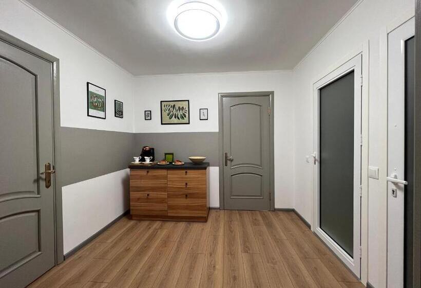 Familie Værelse Delt Badeværelse, хостел житомир Green House