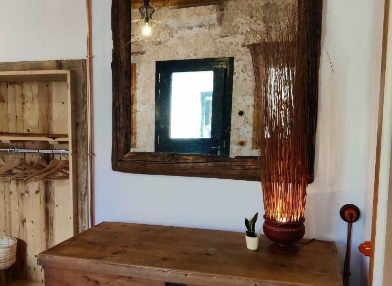 اتاق استاندارد با چشم‌انداز باغ, Corte Lusenzo