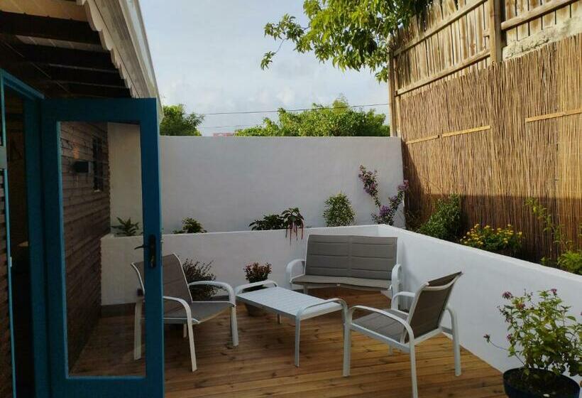 اتاق استاندارد, Les Coulirooms