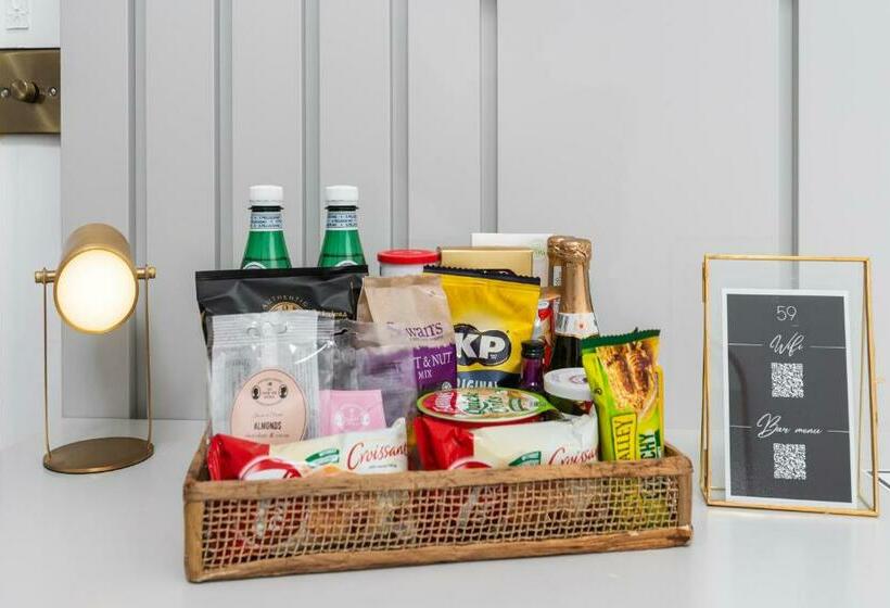 Camera Standard, Number 59 Dublin