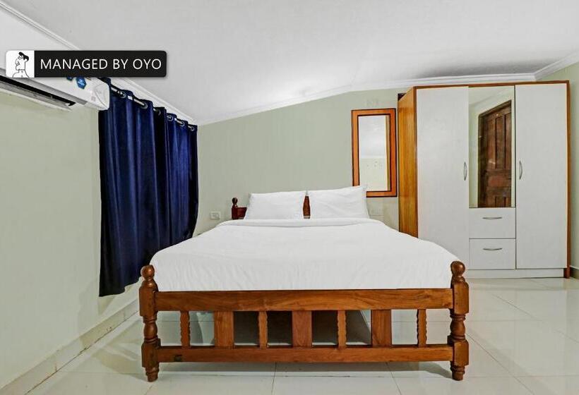 Quarto Triplo Clássico, Oyo Silverkey Executive Stays 81374 Goodstays