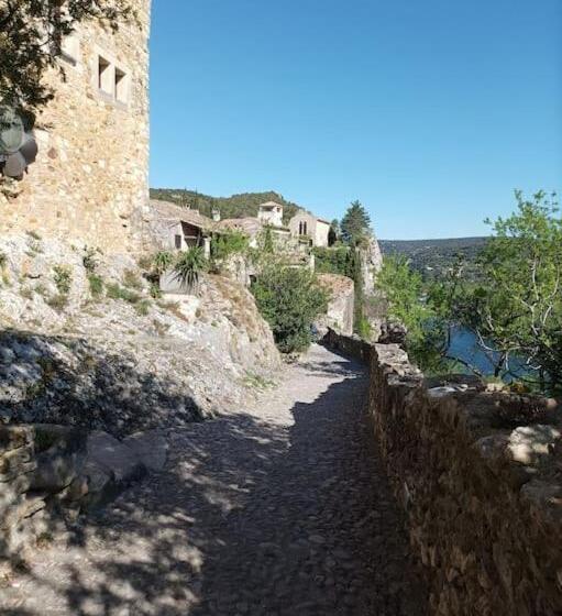 إستوديو قياسى, L Atelier De Raymond