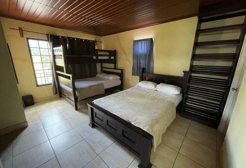 家庭间, Cabañas Guadalupe Volcán