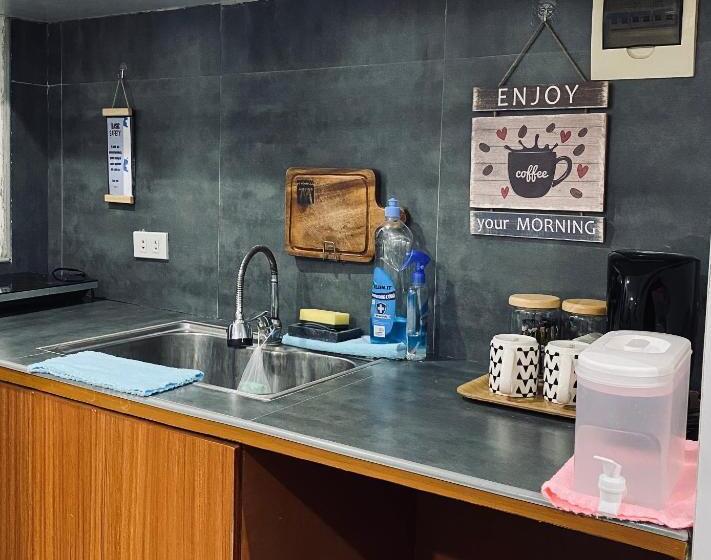 استودیوی استاندارد, Akc Airbnb