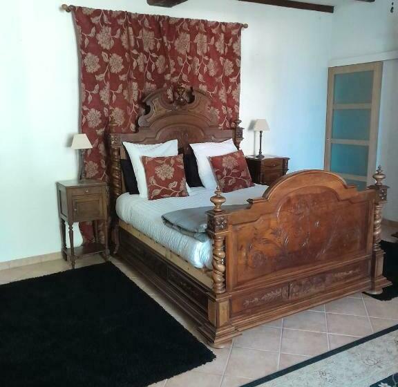 四人标准间, La Charentaise Des Lilas