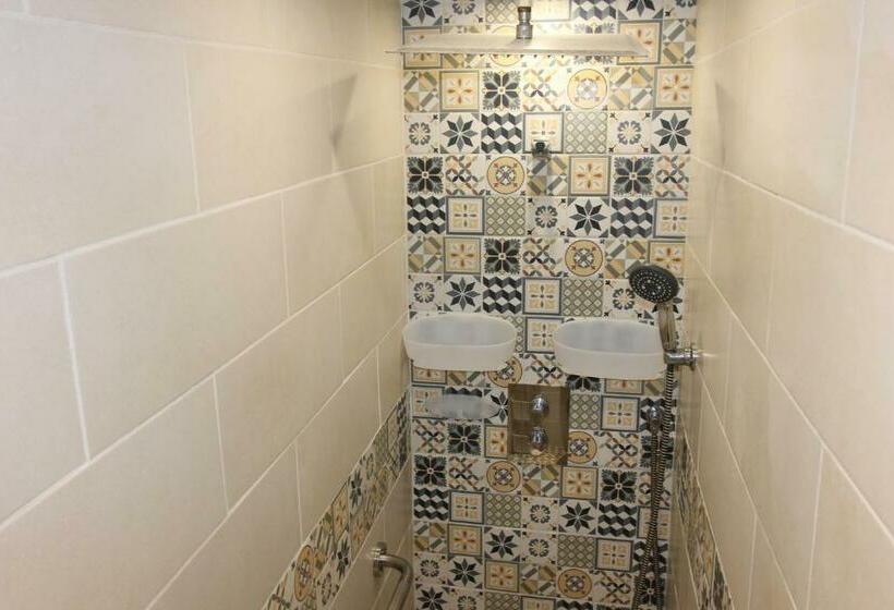 四人标准间, La Charentaise Des Lilas