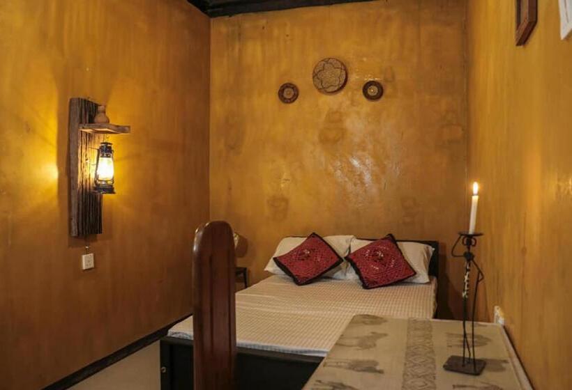 Номер Стандарт, Shadow Mask Bungalow