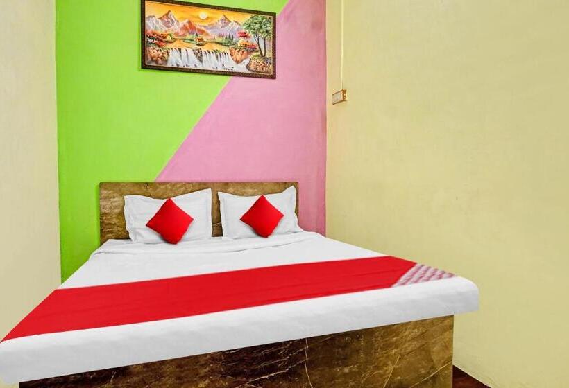 三人经典房间, Oyo Flagship 81336 Shri Sai Executive