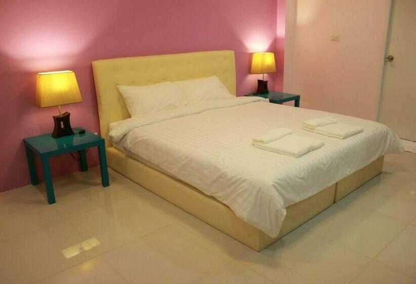 اتاق استاندارد با تخت بزرگ, Donmueang Airport Modern Bangkok