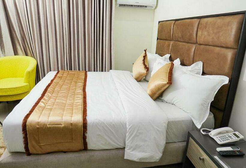 스탠다드 룸, Romeneo Grand Royal