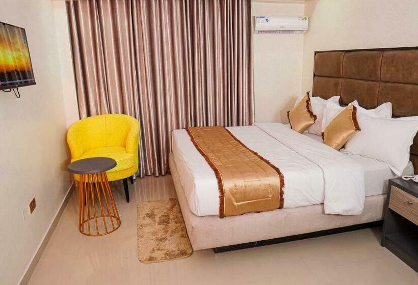 스탠다드 룸, Romeneo Grand Royal