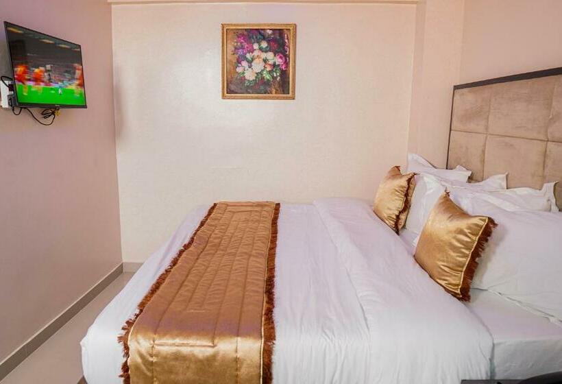 스탠다드 룸, Romeneo Grand Royal