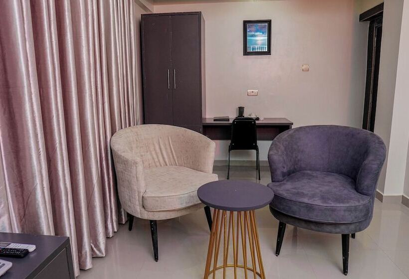 디럭스 룸, Romeneo Grand Royal