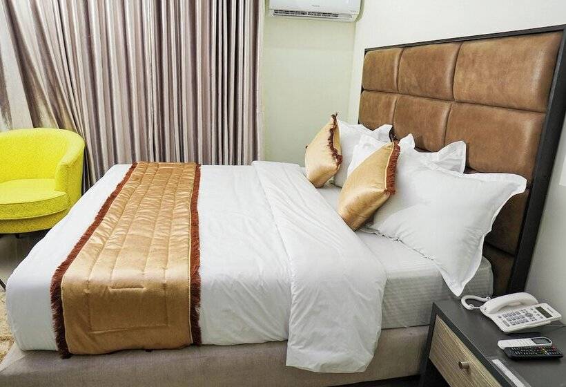 스탠다드 룸, Romeneo Grand Royal