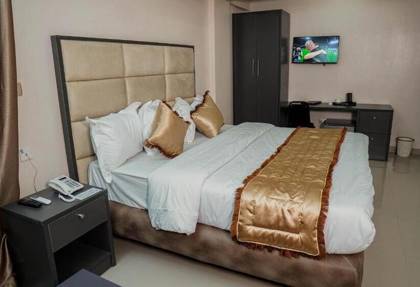 디럭스 룸 킹사이즈 침대, Romeneo Grand Royal