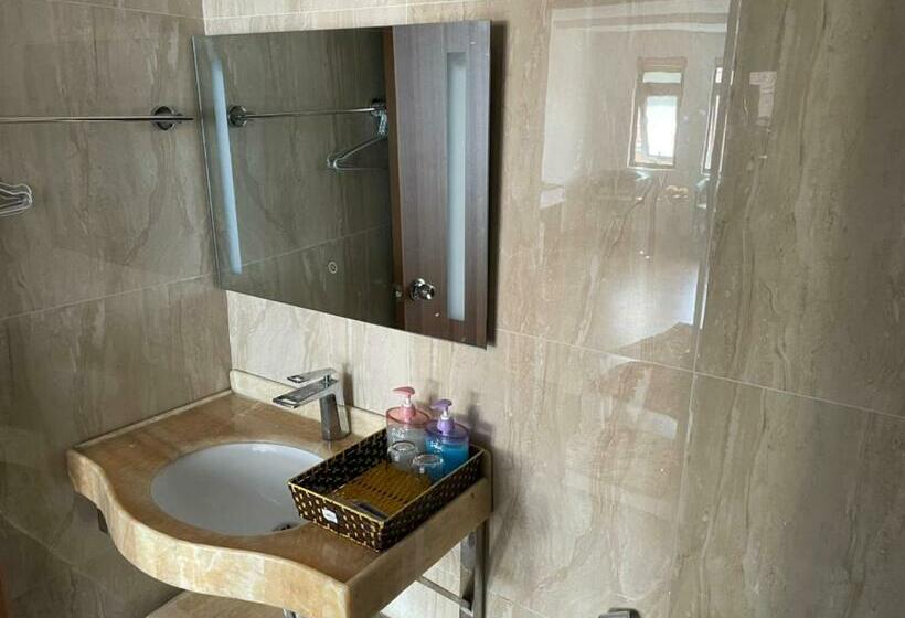 اتاق لوکس, Sapa Royal Orbit