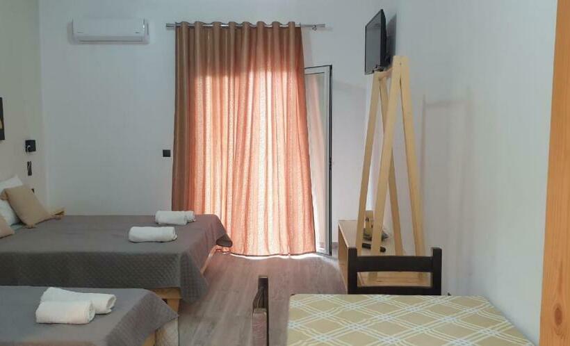 סטודיו סטנדרטי נוף לים, Escape Rooms