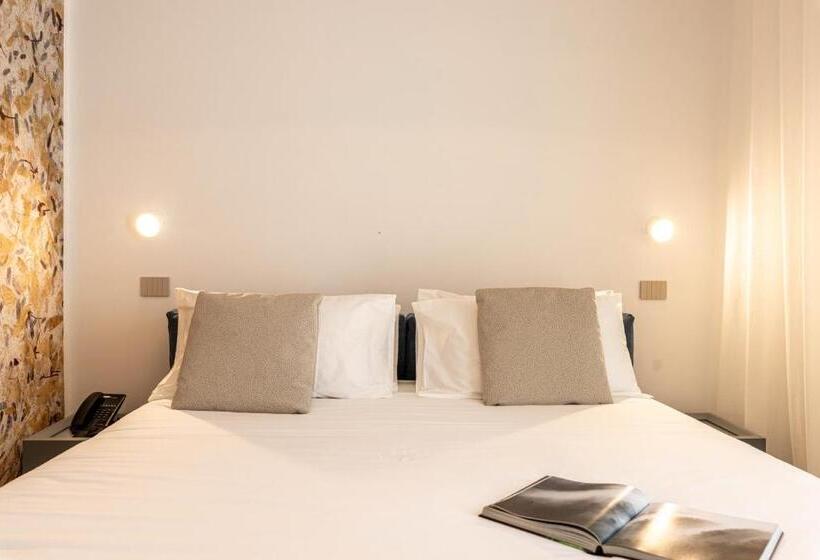 جناح مزود بحمام سباحة, Tenuta Fogliani Resort & Natural Spa