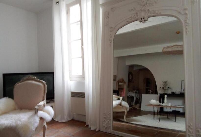 Номер Стандарт, La Maison Perchee