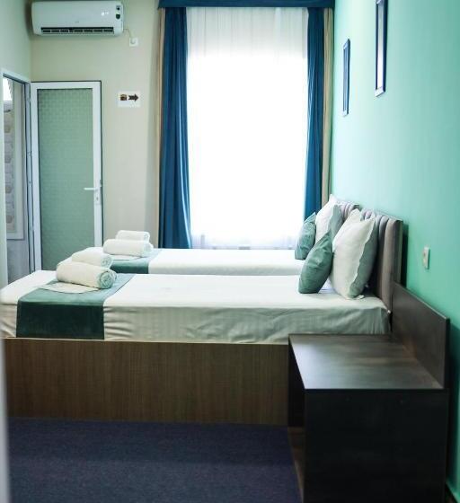 اتاق استاندارد, Blue Sky