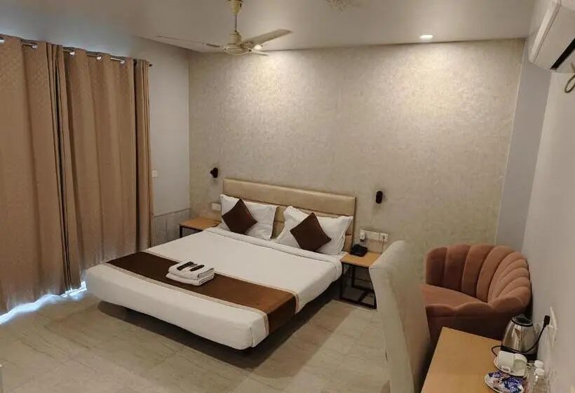 Suite, Aadat