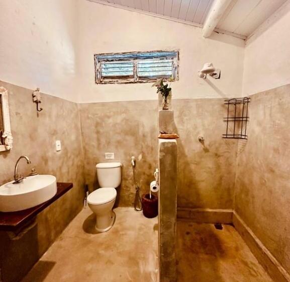 豪华三人间, Pousada Jardim Da Praça