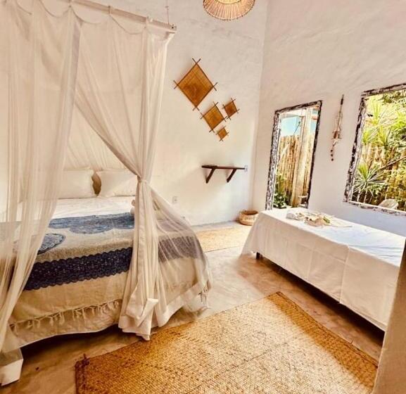 Трехместный Номер Deluxe, Pousada Jardim Da Praça