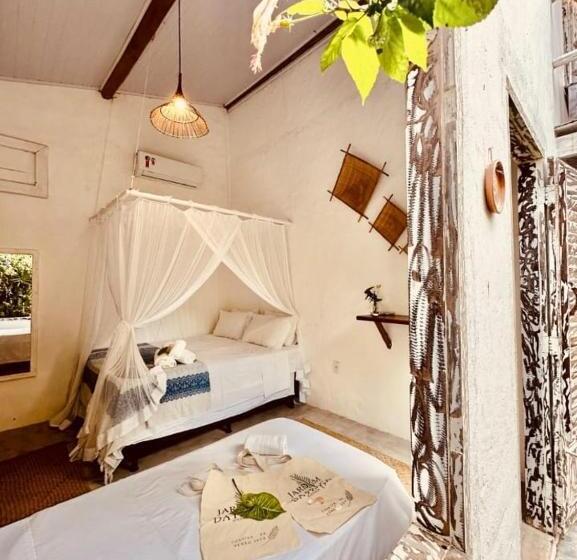 豪华三人间, Pousada Jardim Da Praça