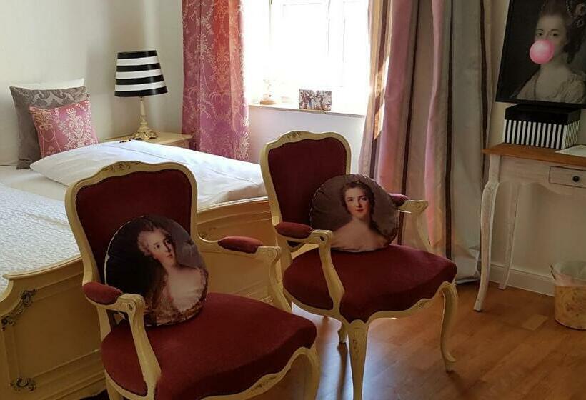 标准间, Das Kleine Hotel Iphofen, Frühstückszauber, No Waste, Nachhaltig, Nahe Aller Weingüter, Knauf Gips K