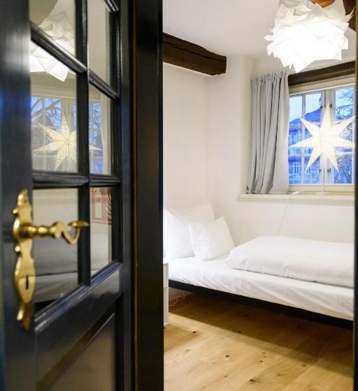 Дом 2 Спальни, Einzigartig   Das Kleine Hotel Im Wasserviertel