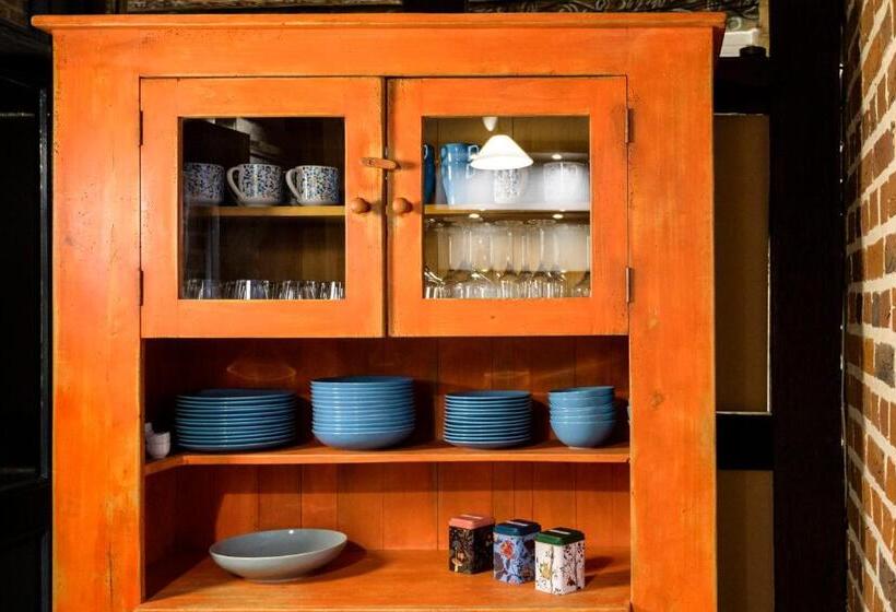 Дом 2 Спальни, Einzigartig   Das Kleine Hotel Im Wasserviertel