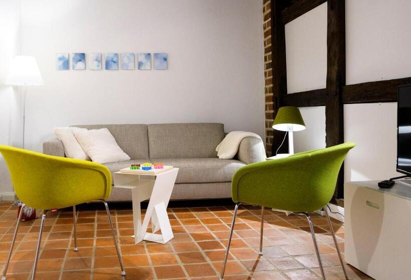 Дом 2 Спальни, Einzigartig   Das Kleine Hotel Im Wasserviertel