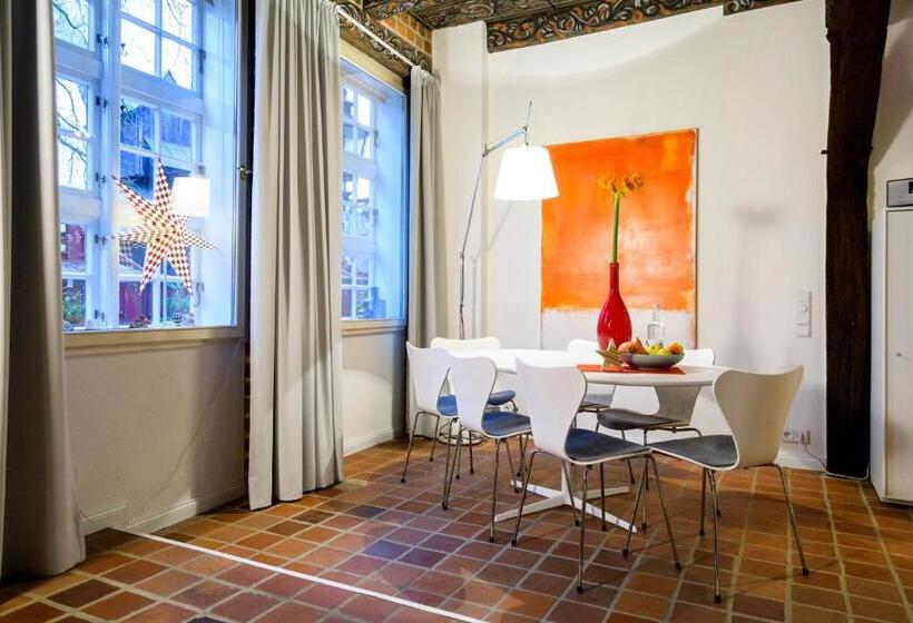 Дом 2 Спальни, Einzigartig   Das Kleine Hotel Im Wasserviertel