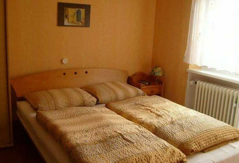 חדר קומפורט, Alte Winzerschenke