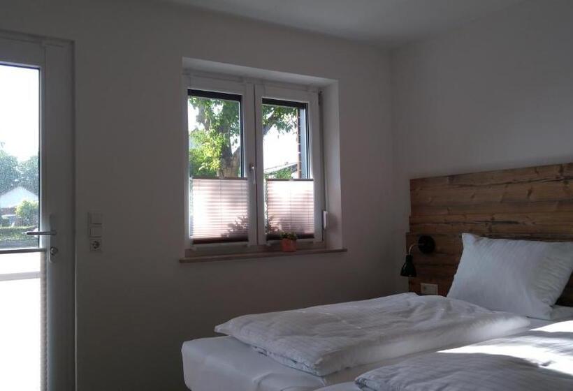 דירת חדר עם טרסה, Brigel Hof