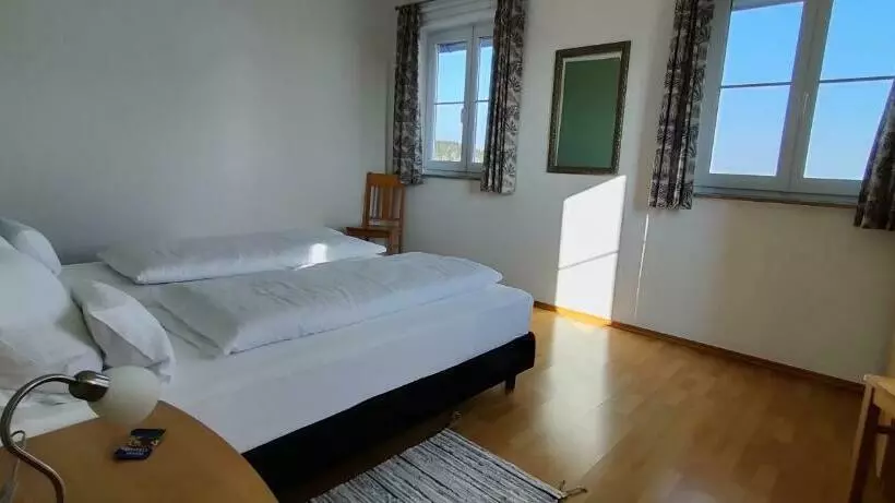 Huoneisto 1 Makuuhuone, Brigel Hof