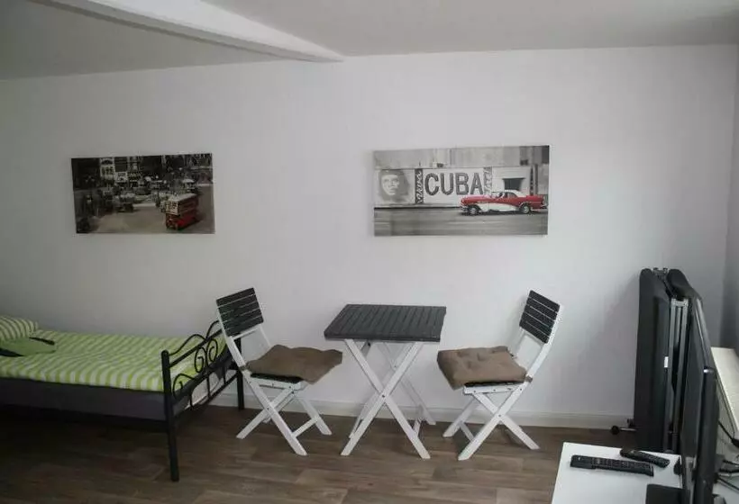 اتاق استاندارد, Citypension Melsungen