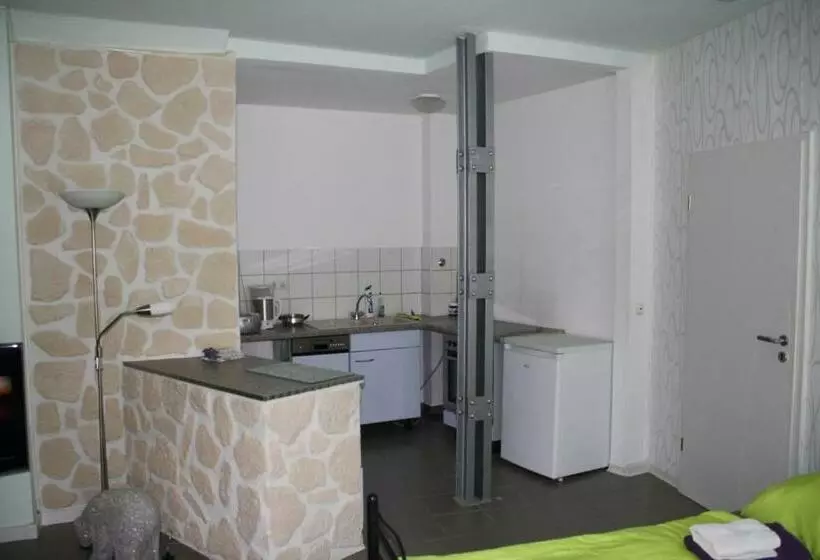 اتاق استاندارد, Citypension Melsungen