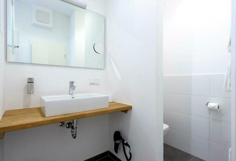 Номер Стандарт, Einzigartig   Das Kleine Hotel Im Wasserviertel