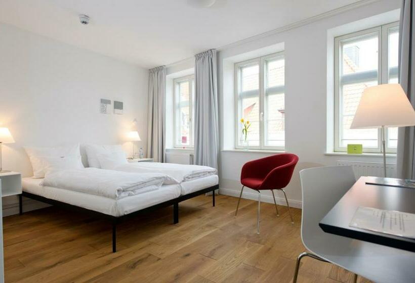 标准间, Einzigartig   Das Kleine Hotel Im Wasserviertel