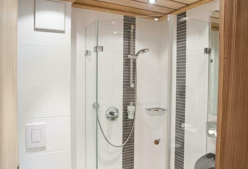 Quarto standard, Grüner Baum