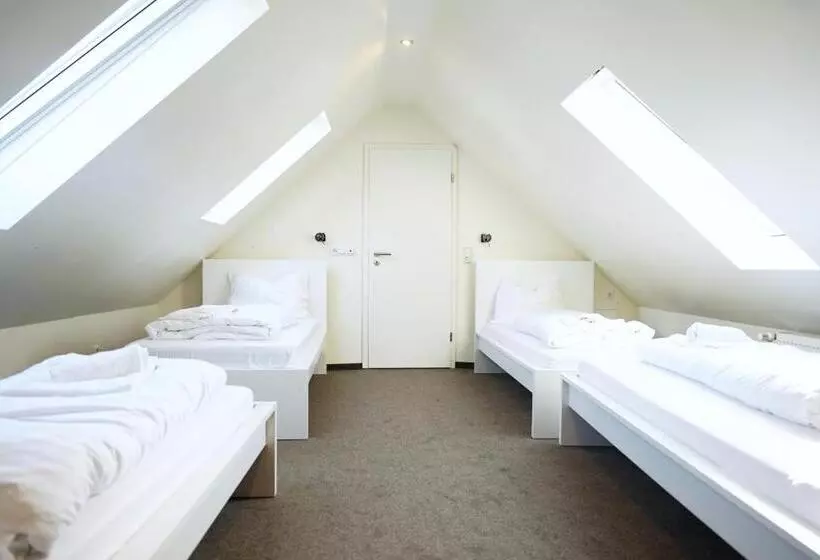 スタンダード４人部屋, Jj Hotel Hannover City Pension