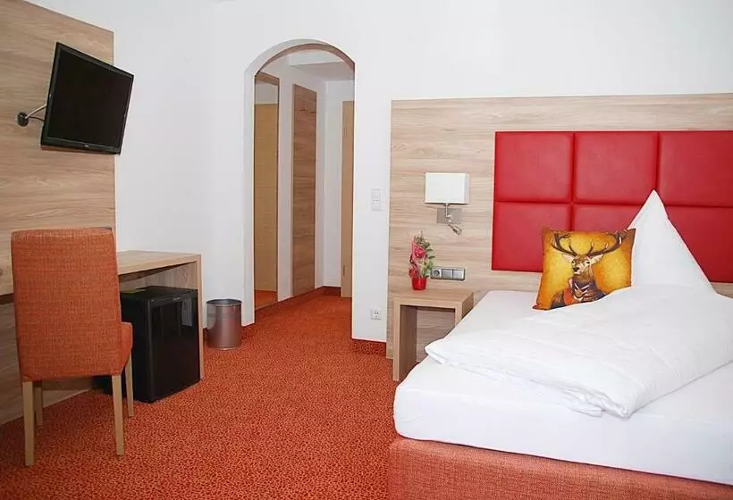 اتاق استاندارد یک نفره, Isartaler Hof