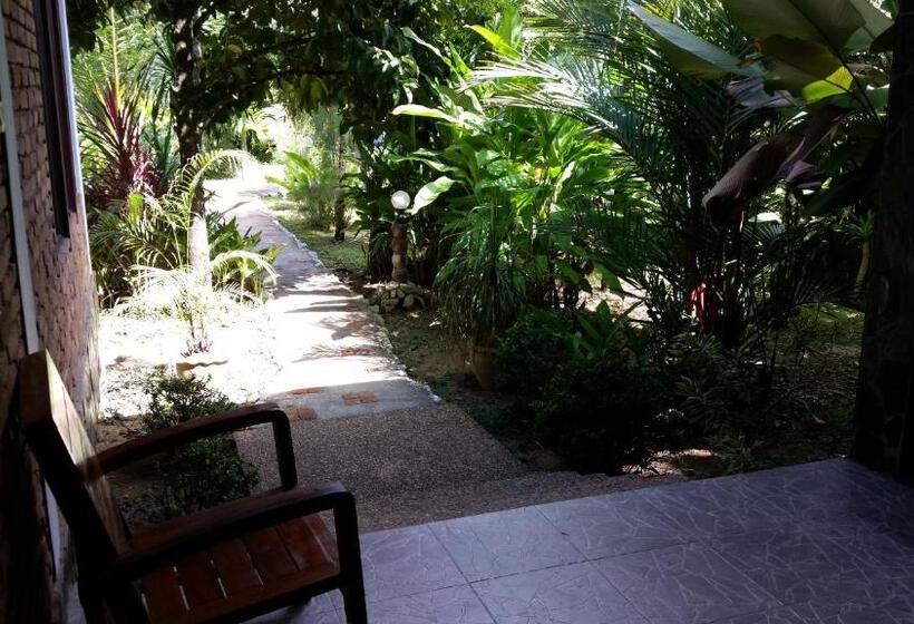 带2个卧室的标准洋房, Khaosok And Spa