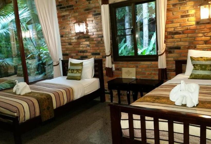 带2个卧室的标准洋房, Khaosok And Spa