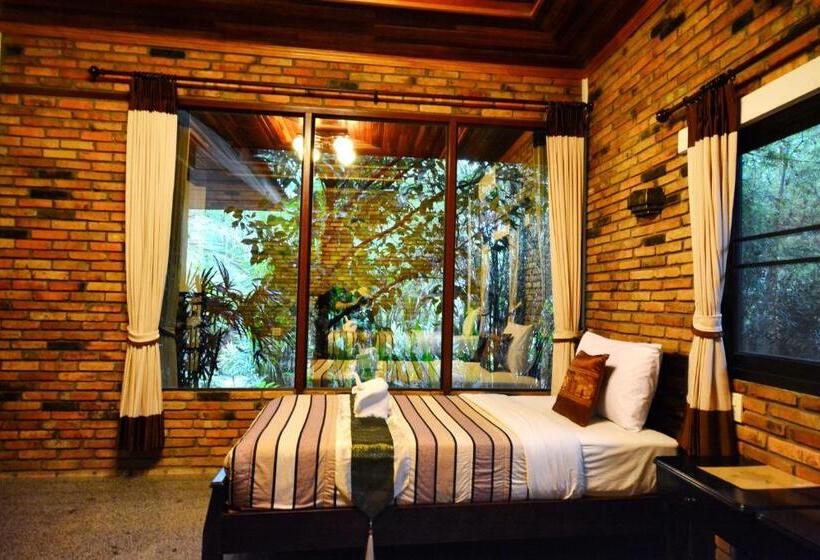 带2个卧室的标准洋房, Khaosok And Spa