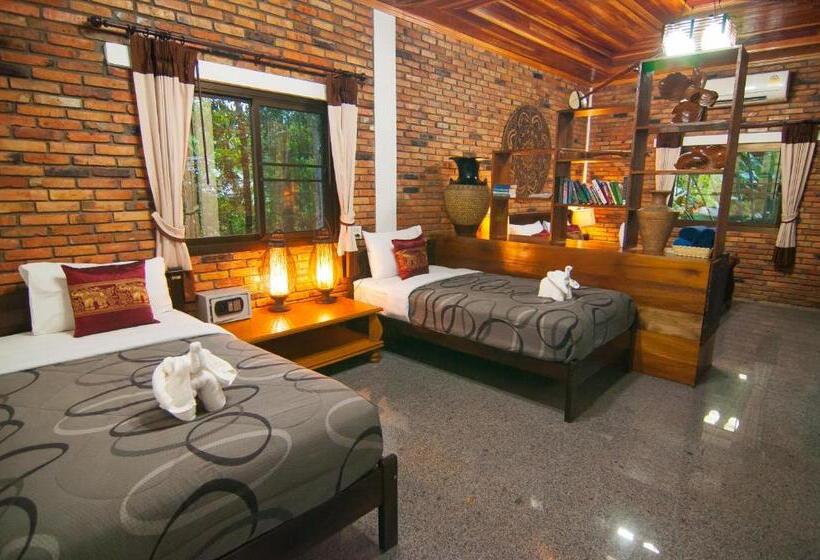 家庭洋房, Khaosok And Spa