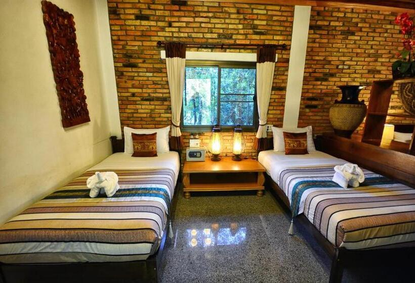 家庭洋房, Khaosok And Spa