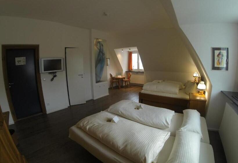 家庭间, Landgasthof Koechlin