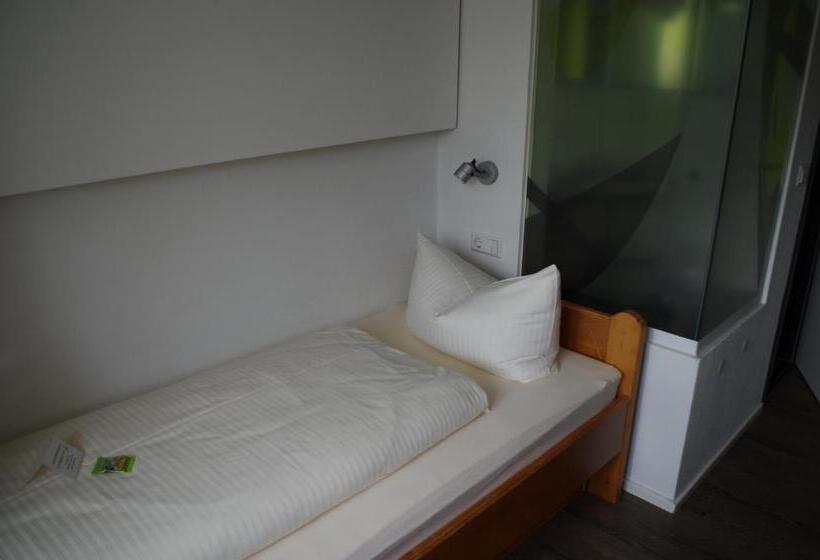 家庭间, Landgasthof Koechlin